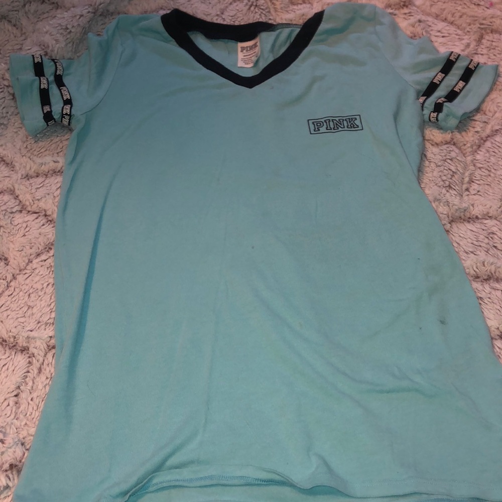 PINK short sleeve v-neck